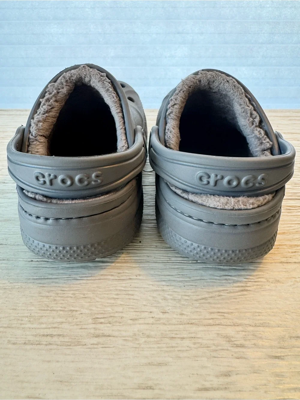 Crocs Gray Slip-On Clog with Fuzzy Warm Lining Size Toddler 10